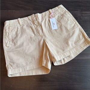 Vineyard Vines Women's Beige Shorts